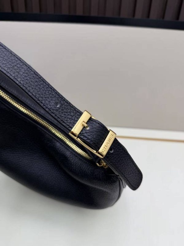CN FW26 Pre-Collection Hobo Bag