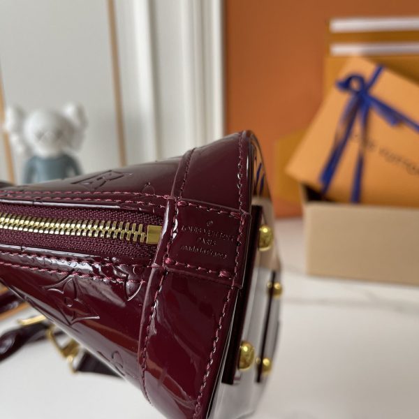 LV Vernis Alma BB Bag M28902-M29125 BC LV Vernis Alma BB Bag M28902-M29125 BC