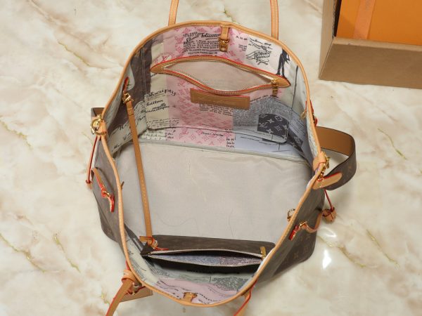 LV Neverfull Inside Out GM Bag M28376 BC LV Neverfull Inside Out GM Bag M28376 BC