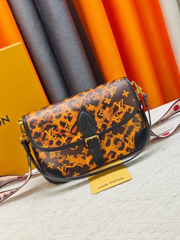 LV Diane Monogram Leopard Canvas Bag M45985 BC LV Diane Monogram Leopard Canvas Bag M45985 BC