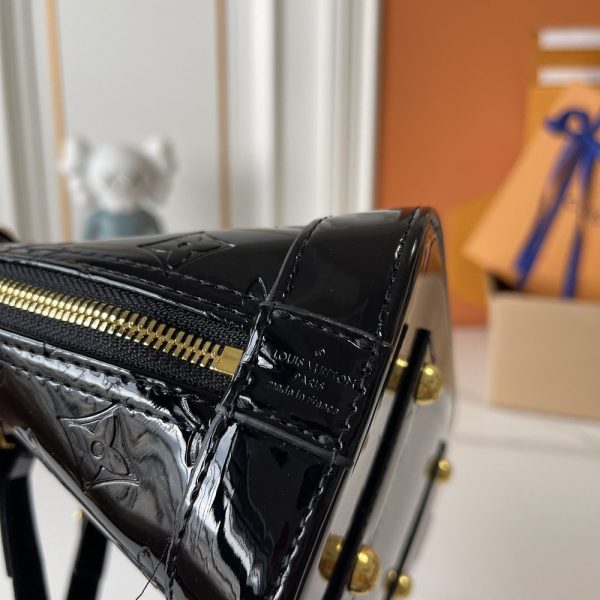 LV Vernis Alma BB Bag M28902-M29125 BC LV Vernis Alma BB Bag M28902-M29125 BC