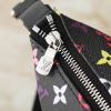 LV Cruiser Toiletry Bag M27945-M15350 BC