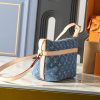 LV Cruiser Toiletry Bag M27945-M15350 BC