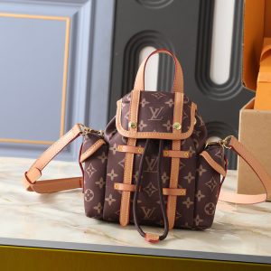 LV Nano Christopher East West Silk Tech M2A458 BC