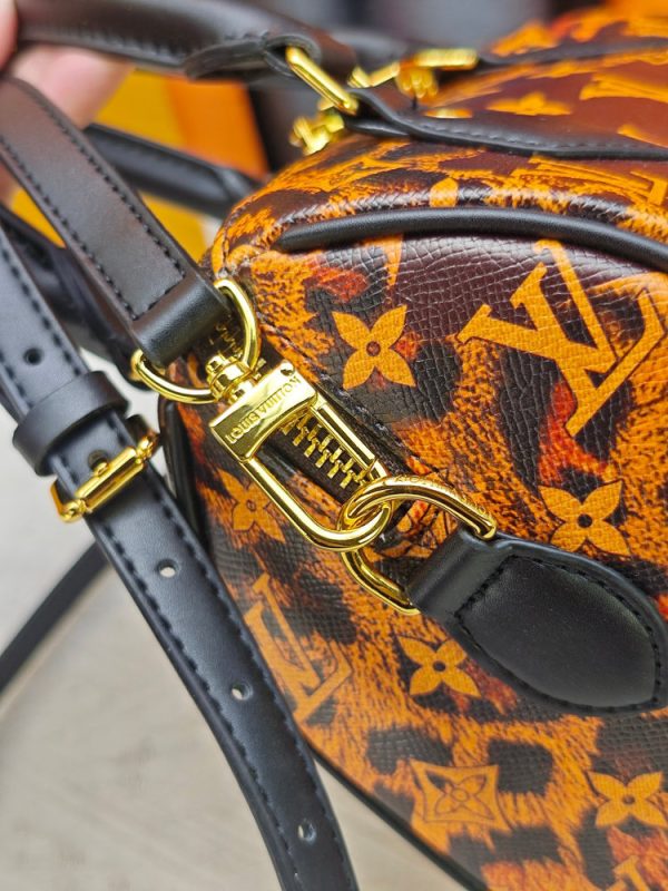 LV Speedy Bandoulière 20 Monogram Leopard Canvas Bag M58953 BC