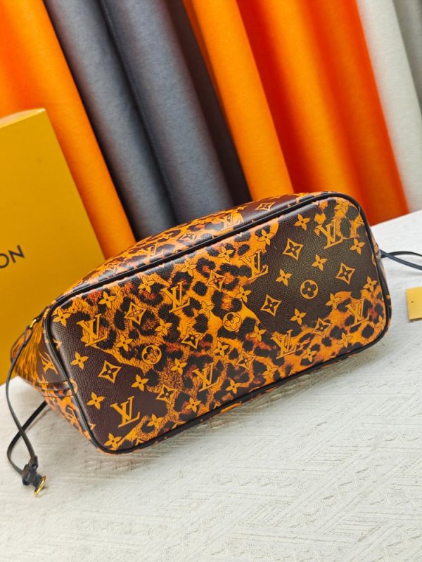 LV Neverfull MM Monogram Leopard Canvas Bag M40995 BC LV Neverfull MM Monogram Leopard Canvas Bag M40995 BC