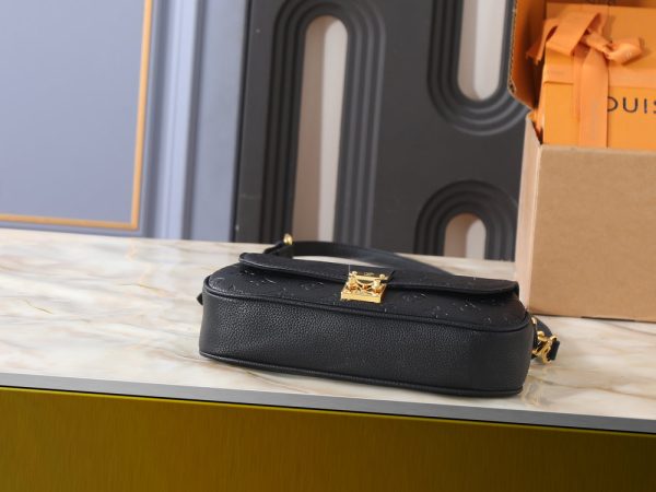 LV Pochette Métis Soft PM Bag M29783-M2A332 BC