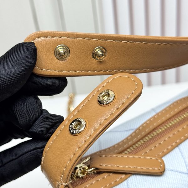 Luxury CN Handbag 6202 BC