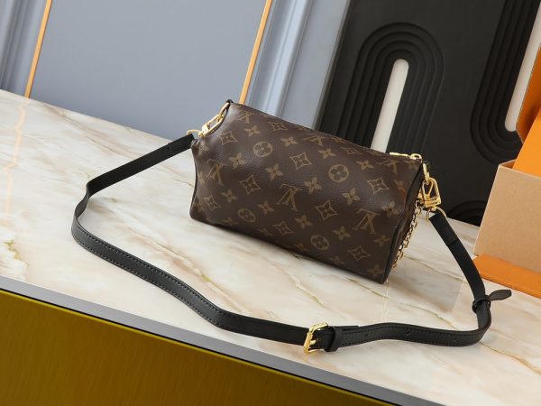 LV Bloom Pouch Monogram Canvas Bag M11303-M11672 BC LV Bloom Pouch Monogram Canvas Bag M11303-M11672 BC