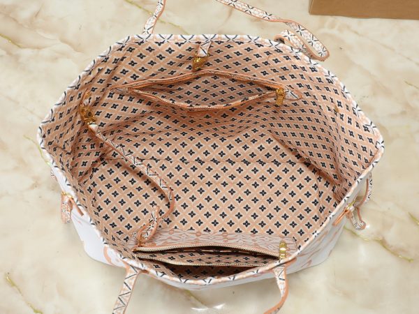 LV Neverfull MM Watercolor Monogram Canvas Bag M22980 BC