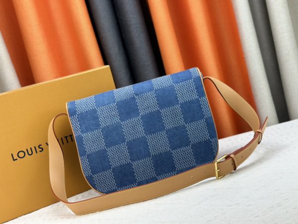 LV Montsouris Messenger MM Denim Bag N40743 BC