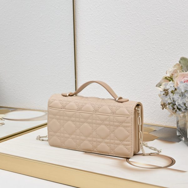 Luxury DO Handbag 0984 BC