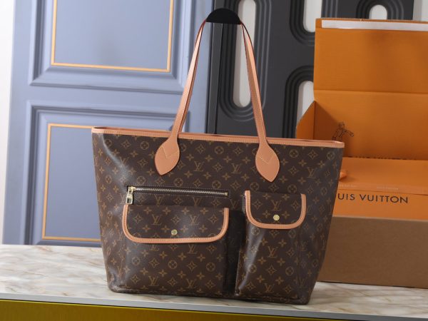 LV Nevereverfull Cargo Bag M2A617 BC LV Nevereverfull Cargo Bag M2A617 BC