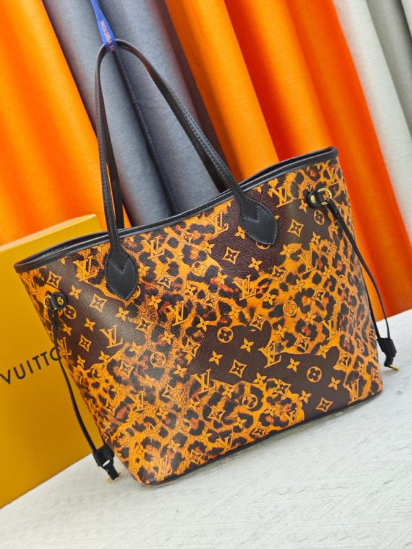 LV Neverfull MM Monogram Leopard Canvas Bag M40995 BC LV Neverfull MM Monogram Leopard Canvas Bag M40995 BC