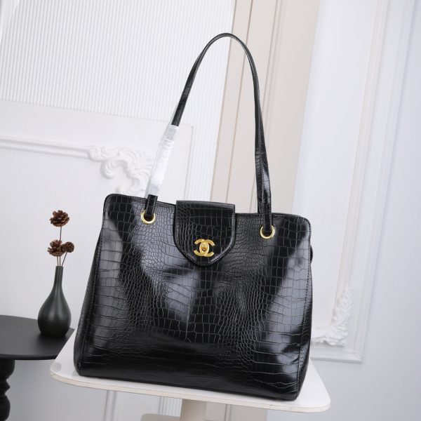 Luxury CN Handbag 2681 BC