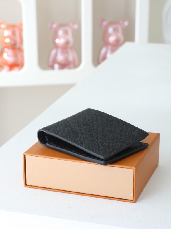 LV Taiga Slender Wallet KK01250