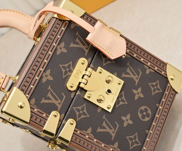 LV Camera Box Monogram Canvas Bag M10079 BC