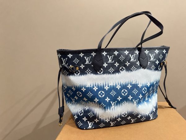 LV Escale Neverfull MM C2301350