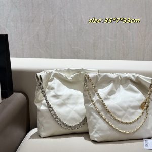 CN 22 Small Bag Shiny Calfskin White C2301650