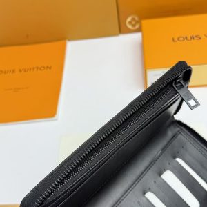 LV Zippy Wallet Vertical KK01650