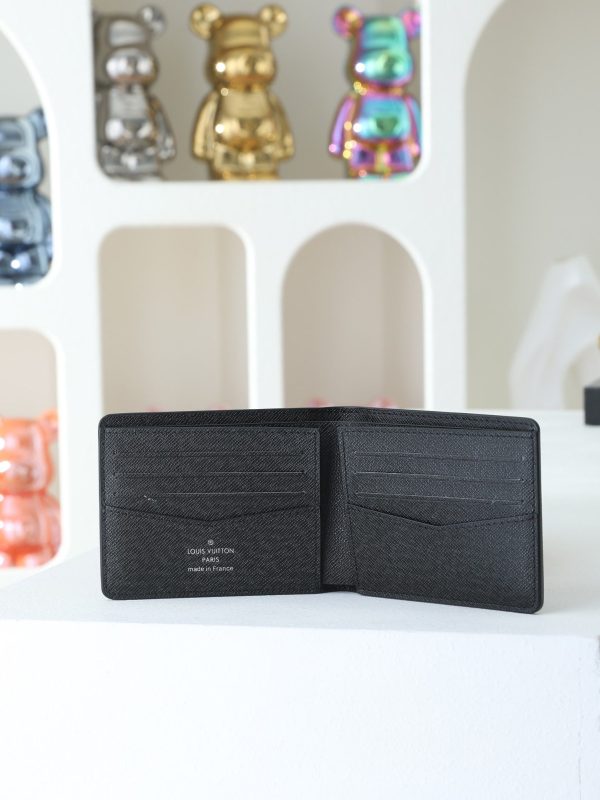 LV Epi Multiple Wallet KK01250