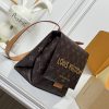 LV Take Out Messenger Bag M28113-M28112 BC