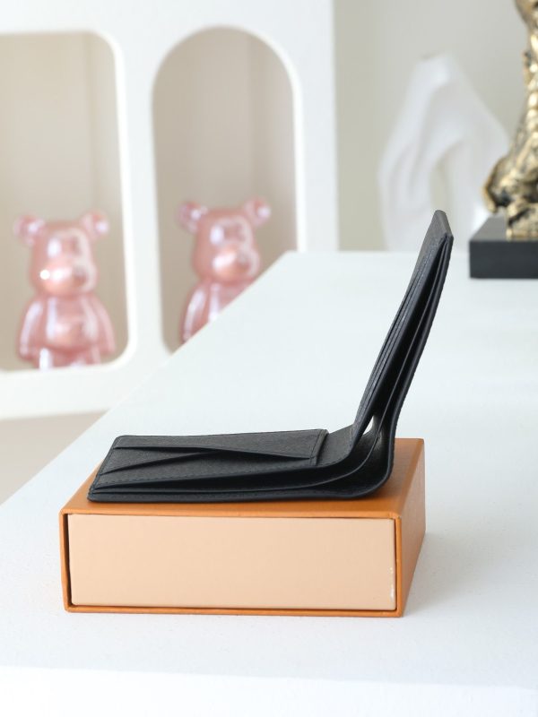 LV Taiga Slender Wallet KK01250