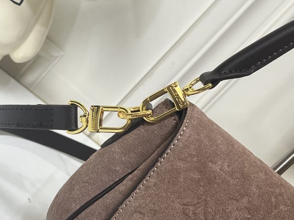 LV Pochette Métis Soft Suede Bag M2A185-M29783-M2A332 BC