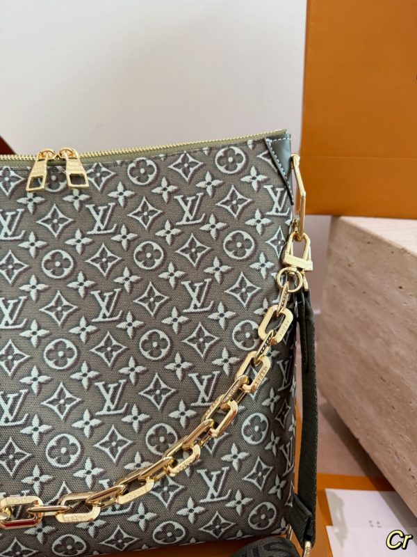 LV Flight Mode Coussin Hobo LV269193 QA
