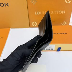 LV Aerogram Multiple Wallet ‘Black’ KK01050