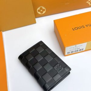 LV Damier Infini Pocket KK0950