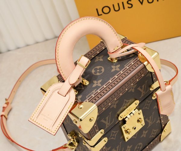 LV Camera Box Monogram Canvas Bag M10079 BC
