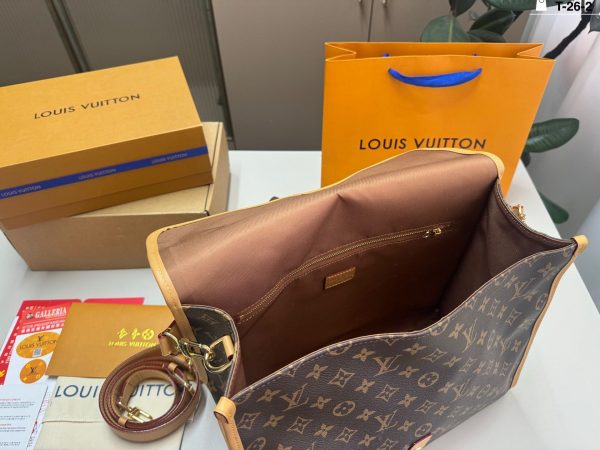 LV Monogram Buckle Flap Shoulder Bag C2301550