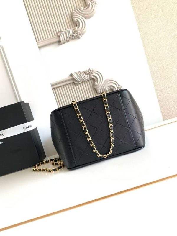 CN Mini Shopping Tote Calfskin Black KK05050