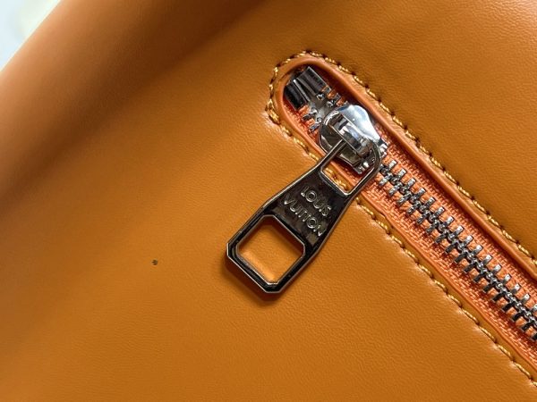 LV Take Out Messenger Bag M28113-M28112 BC