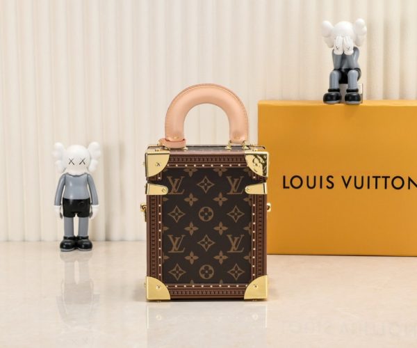 LV Camera Box Monogram Canvas Bag M10079 BC