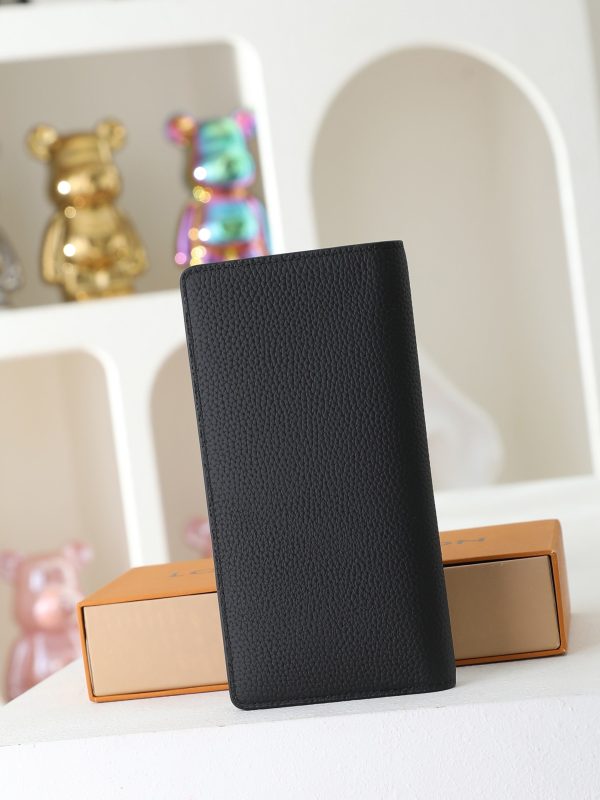 LV Brazza Wallet KK01850