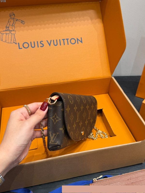 LV Wallet On Chain Trotter LV9173 QA