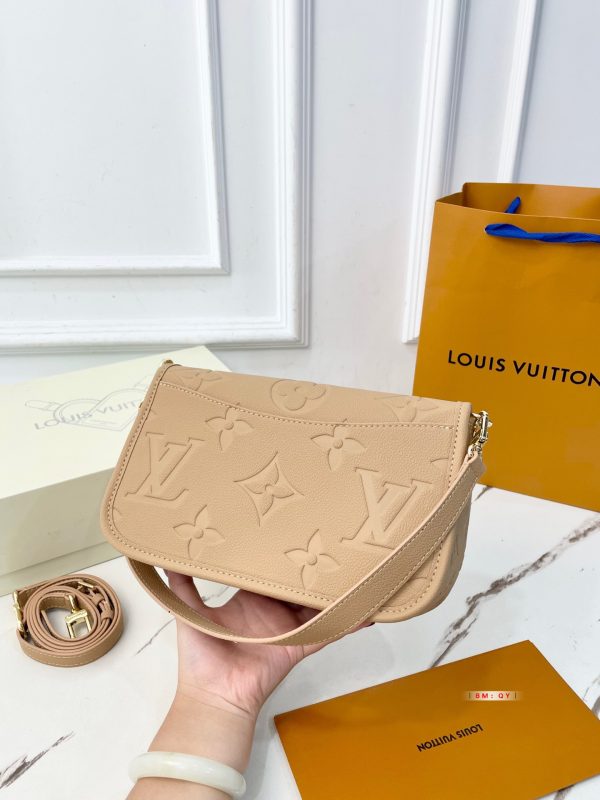 LV Back To School Diane LV269152 QA