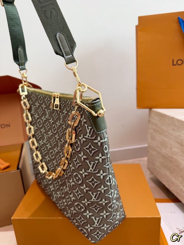 LV Flight Mode Coussin Hobo LV269193 QA