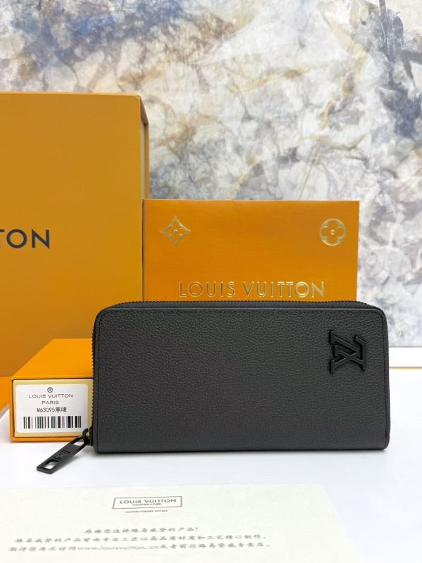 LV Zippy Wallet Vertical KK01650