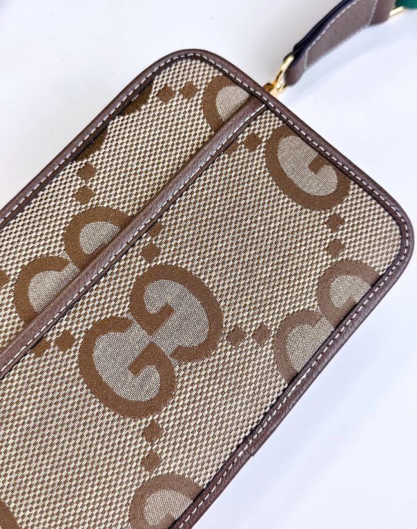 Luxury GG Handbag 696075 BC