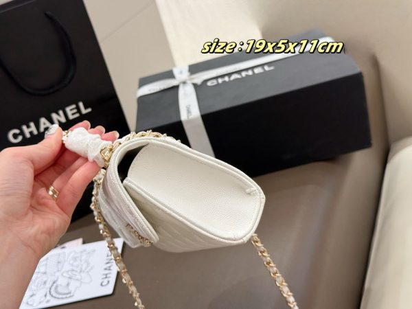 CN 25S Kelly Clutch with Chain Top Handle C2301350