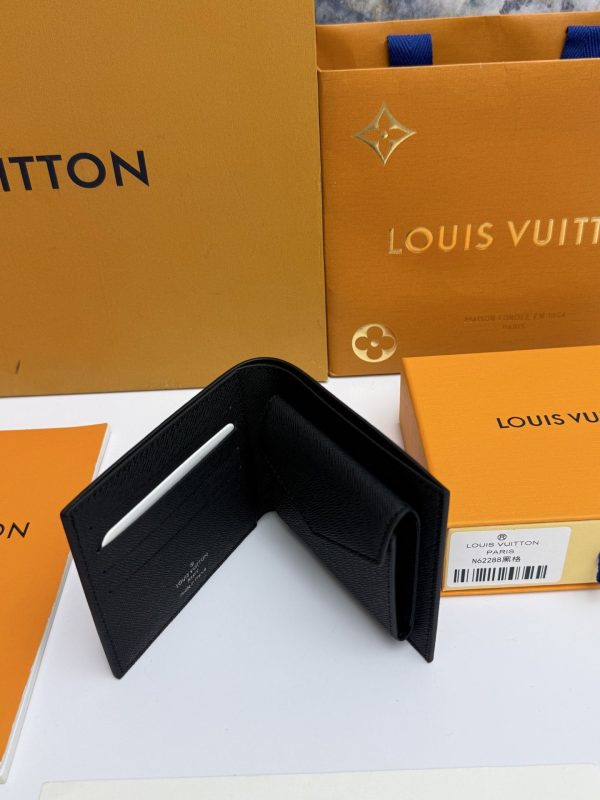 LV Damier Ebene Bifold Wallet KK01050