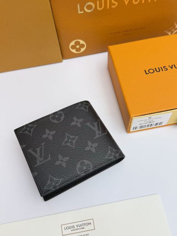 LV Monogram Eclipse Wallet KK01050