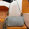 LV Flight Mode Pochette Accessoires LV269191 QA