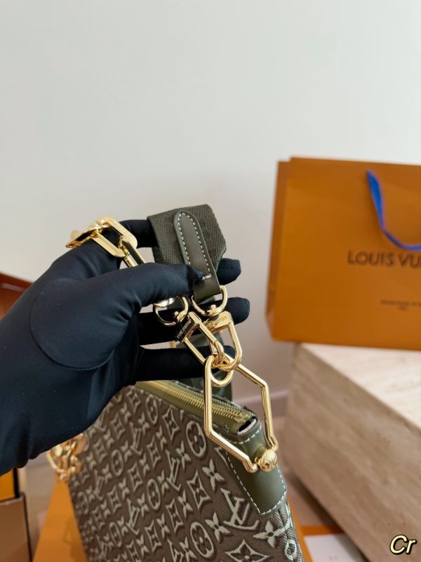 LV Flight Mode Coussin Hobo LV269193 QA