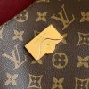LV Hide Away MM Monogram Canvas KK04250
