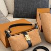LV Back To School Pochette Mia LV26972 QA