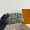 LV Flight Mode Coussin Hobo LV269193 QA